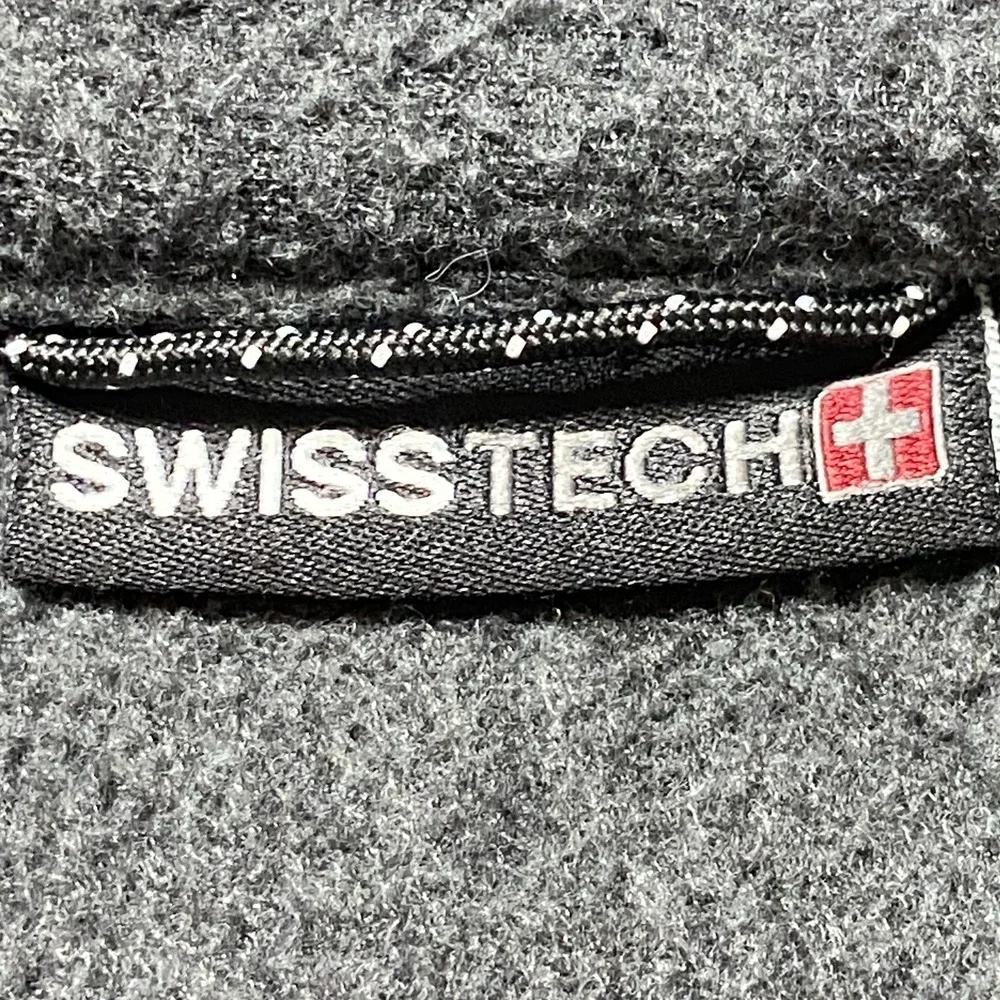 Swiss Tech smooth flaws stand